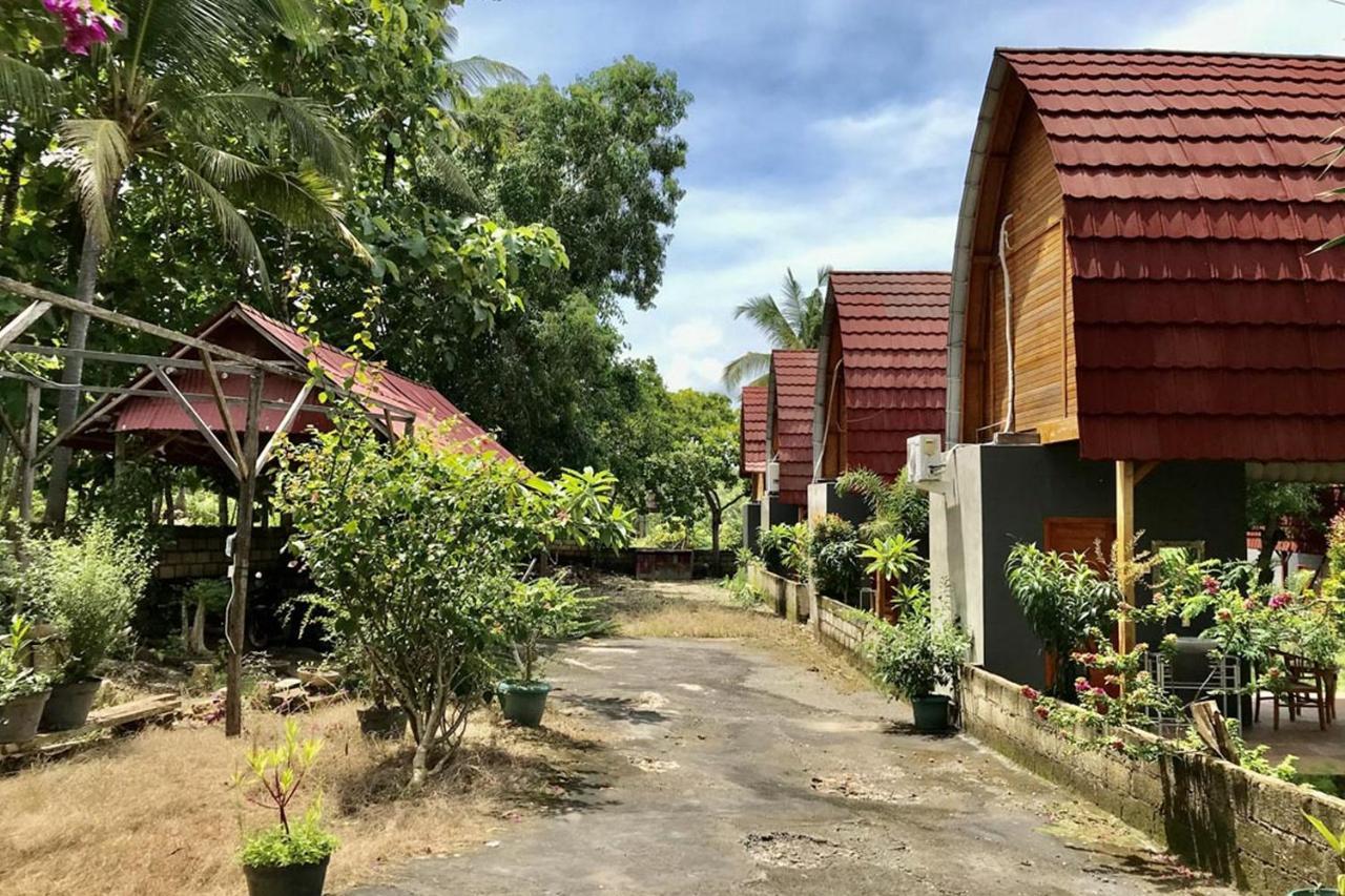 Kubu Sental Cottage Batununggul Exteriér fotografie